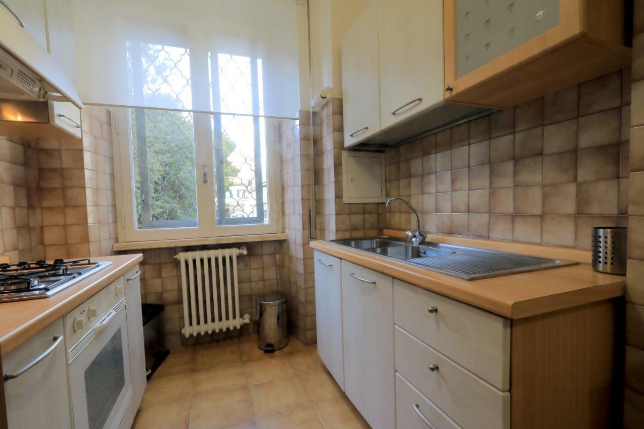 Accademia Apartment Ліворно Екстер'єр фото