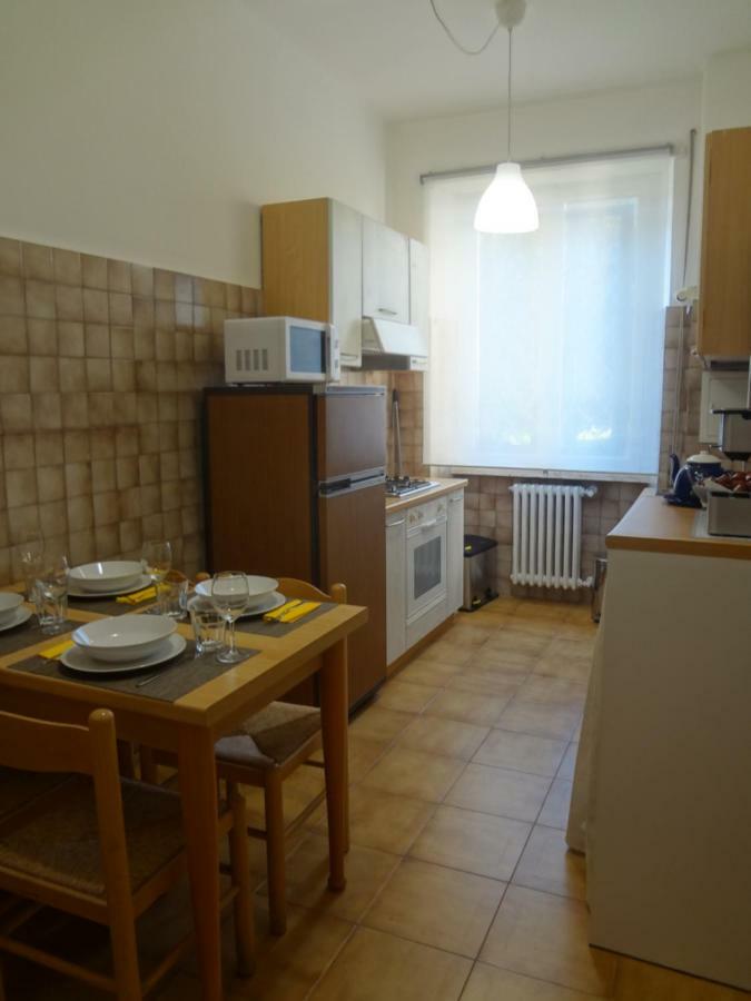 Accademia Apartment Ліворно Екстер'єр фото