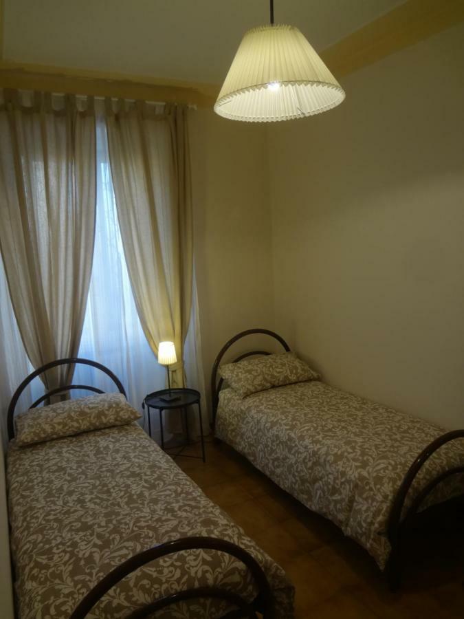 Accademia Apartment Ліворно Екстер'єр фото